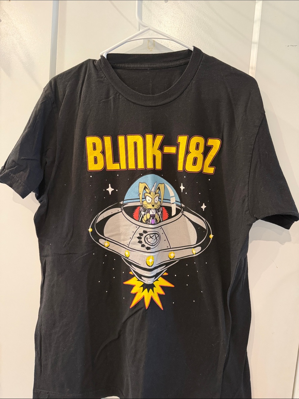 Blink-182 Men’s Black Graphic Short Sleeve Tee